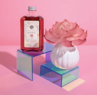 CANDLE, BEAUTY & ROOM SPRAY