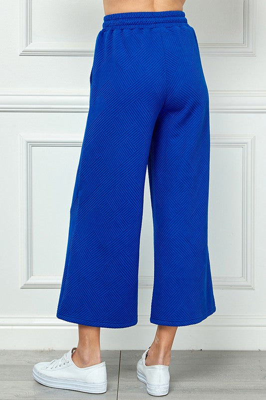 Textured Cropped Wide Leg Pants In 3 Colors