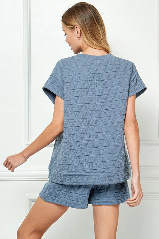 CURVY Quilted Short Sleeve Top