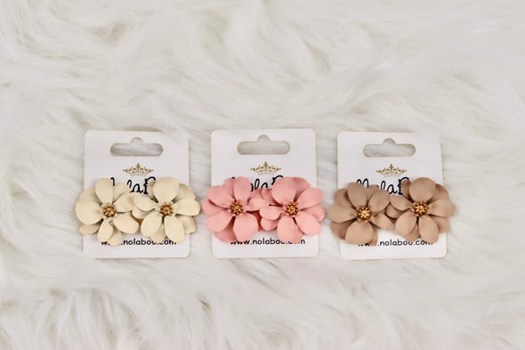 Blossoming Flower Studs In Taupe Cream Or Pink