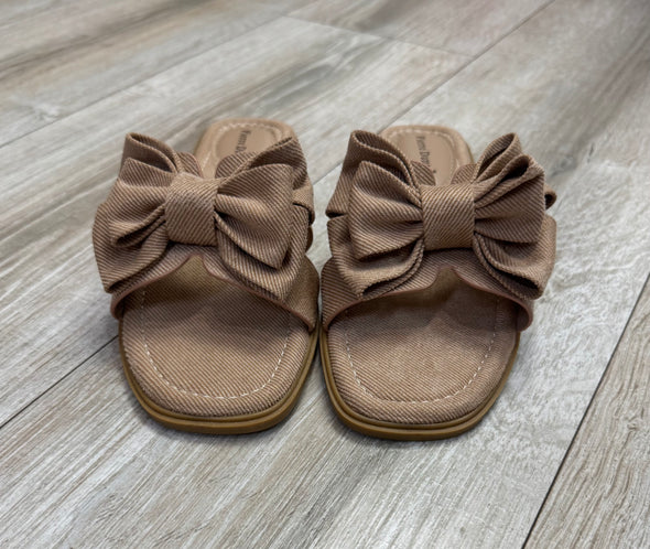 The Empress Bow Sandals
