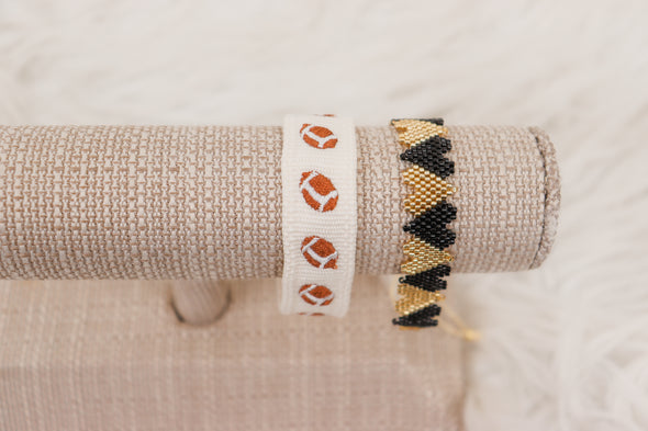 Claire Beaded Heart Bracelet in 2 Colors