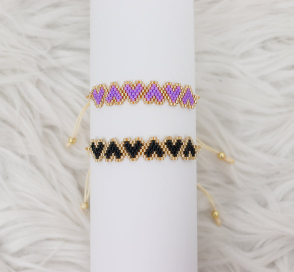 The Addi Hearts Beaded Bracelet in 2 Colors