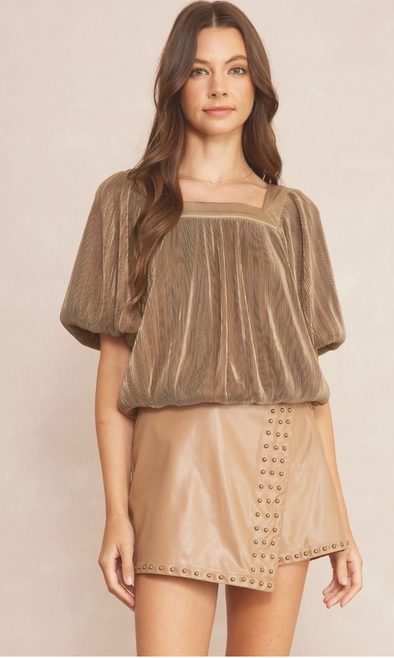 Pleated Square Neck Bubble Sleeve Top