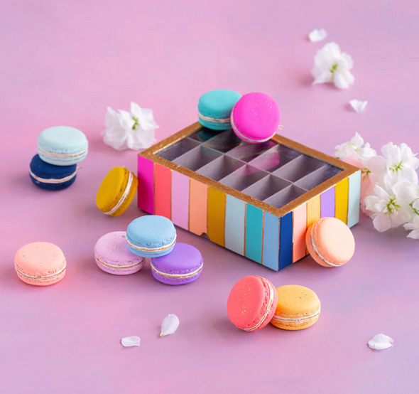 Macaroon Ornament in 12 Colors