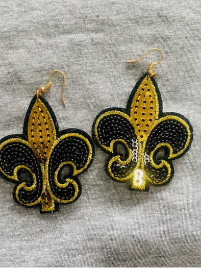 Black and Gold Fleur De Lis Dangle Earrings
