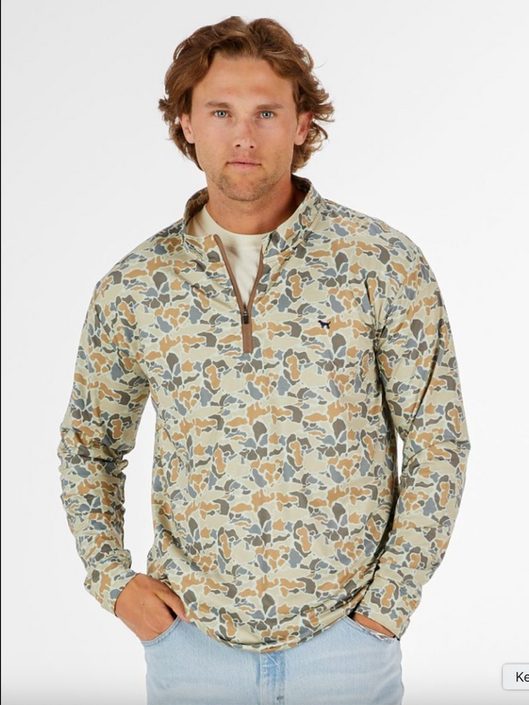 Men's Quarter Zip Camo Pullover (S-XXL)