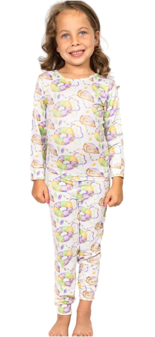 Kid's King Cake Love Long Sleeve Pajamas – NOLA BOO