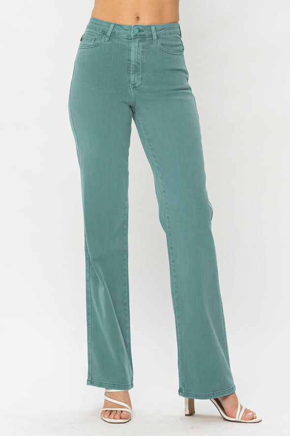 Curvy High Waisted Garment Dyed 90s Straight Leg Jeans